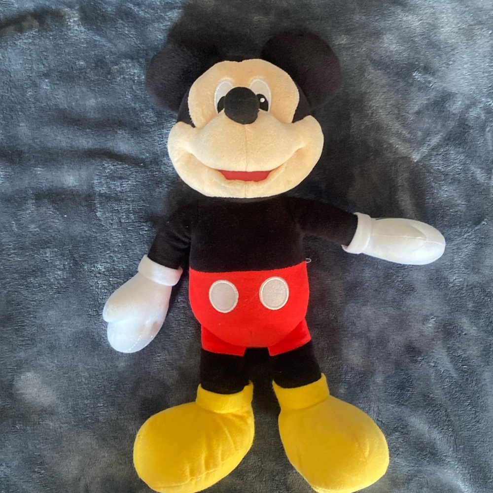 Fisher Price Disney Talking Mickey Mouse 14” plush